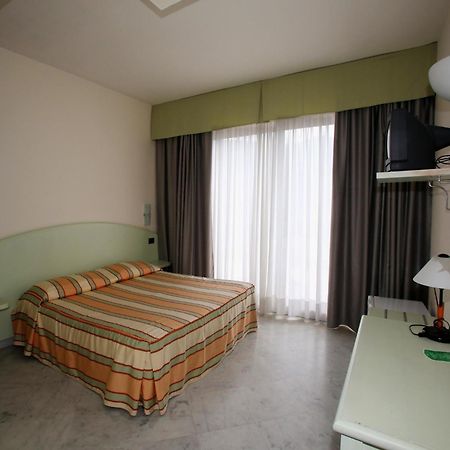 Hotel Elena Recco Δωμάτιο φωτογραφία