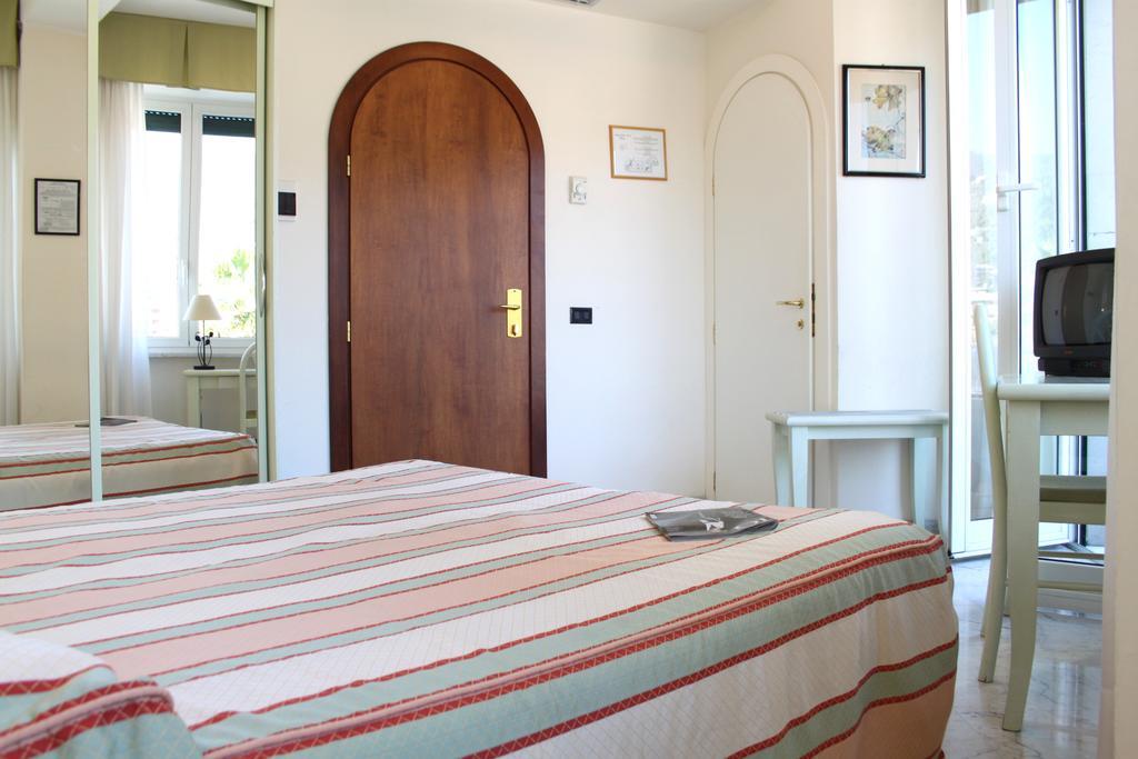 Hotel Elena Recco Εξωτερικό φωτογραφία