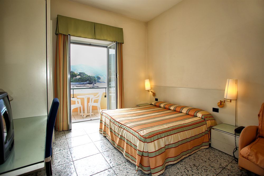 Hotel Elena Recco Εξωτερικό φωτογραφία