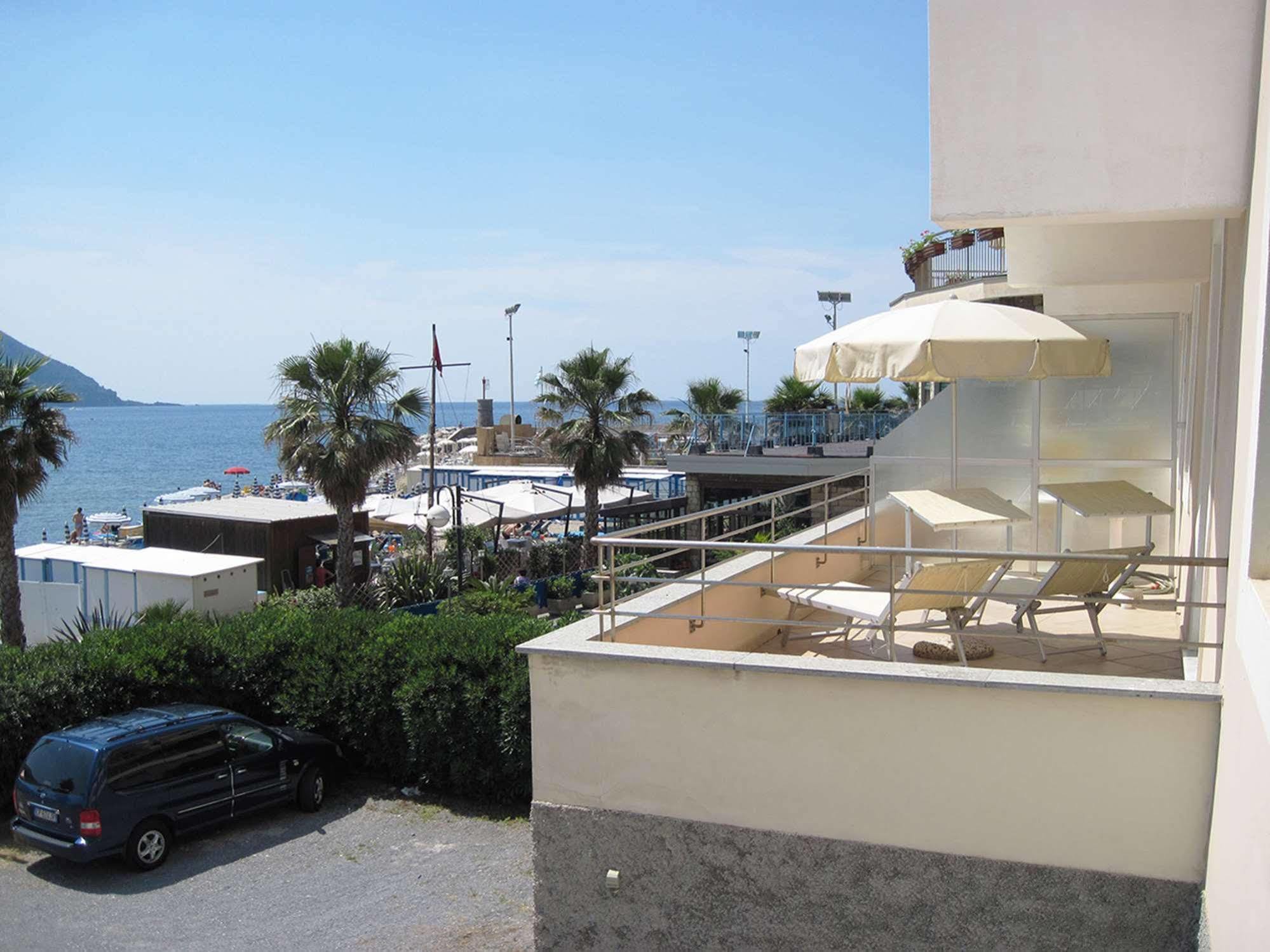 Hotel Elena Recco Εξωτερικό φωτογραφία