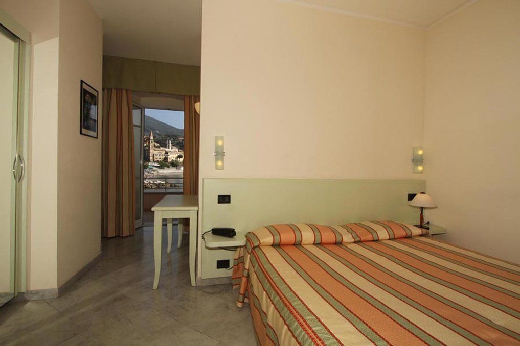 Hotel Elena Recco Εξωτερικό φωτογραφία