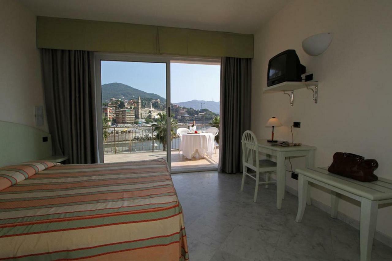 Hotel Elena Recco Δωμάτιο φωτογραφία
