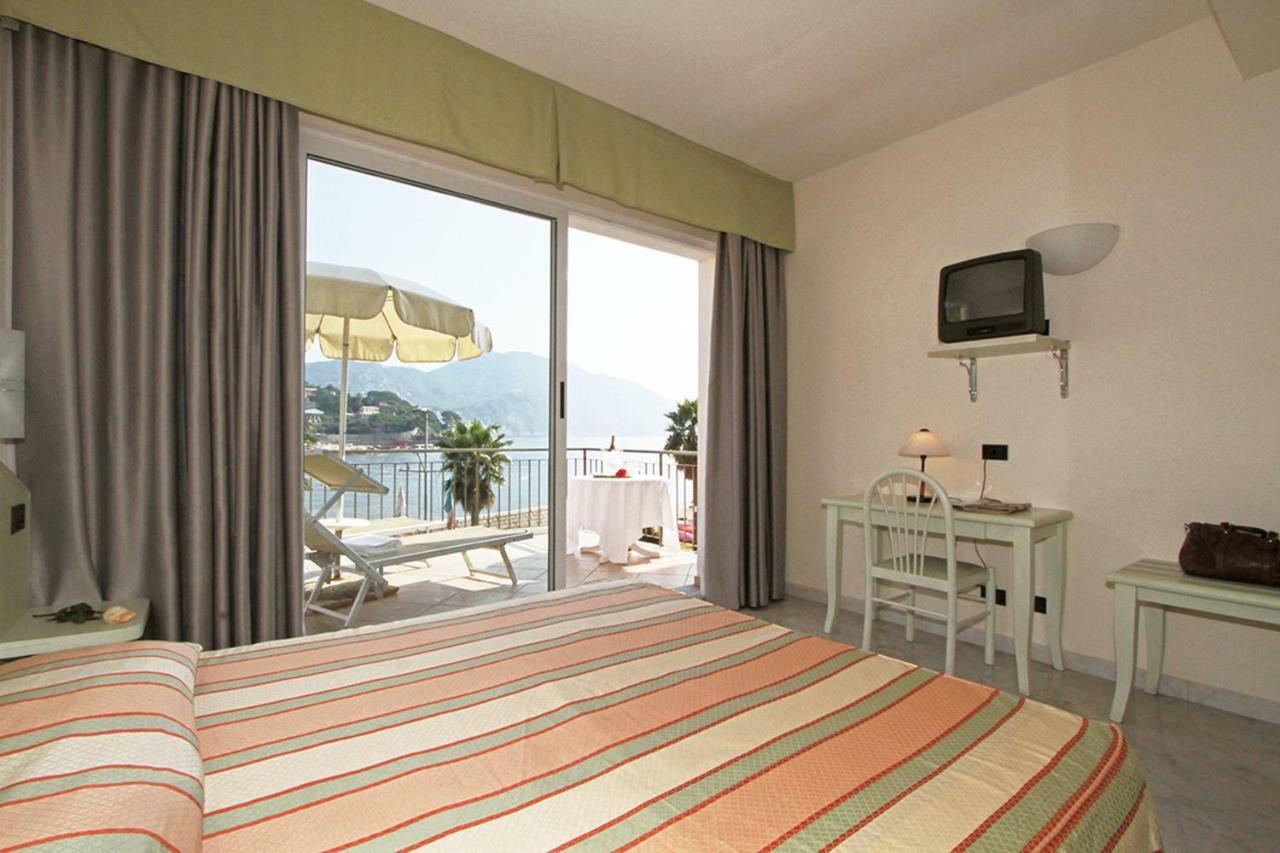 Hotel Elena Recco Εξωτερικό φωτογραφία